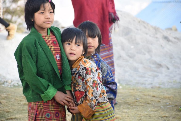 Kinder Tsirang